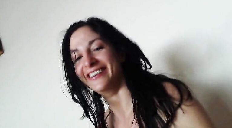 My First Porn Vid In College. I Am 19 Years Old And Not Plump – Dada Deville
