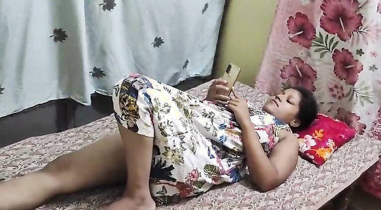 Tamil Girl First Time Sex With Her Teacher