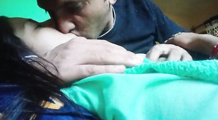 Horny gf kissing so lovely with boyfriend and sucking boobs
