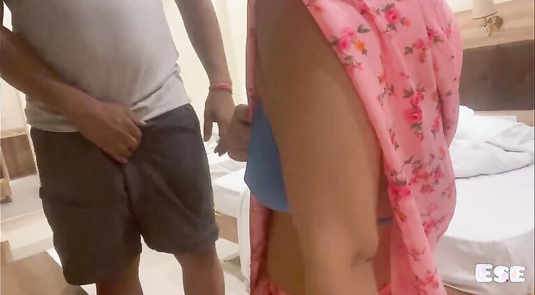 Electrician Ne Bhabhi Ki Chudai