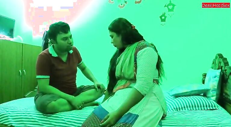 Don't Say No! My Milf Is Not At Home... Let Me Fuck!! Tamil Maid Sex