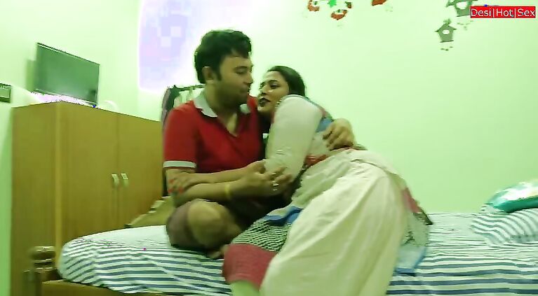 Don't Say No! My Milf Is Not At Home... Let Me Fuck!! Tamil Maid Sex
