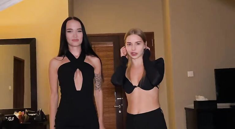 EXCLUSIVE! 3SOME backstage with Sasha Sparrow and Californiababe