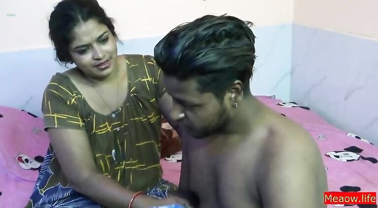 Village Bhabhi Sex! Sexy Vagina Sex