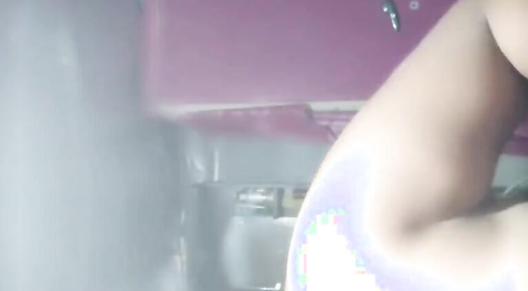 Desi bigboobs aunty romance with vegetable putting in cunt bigboobs pressing Village bhabhi saggy tights telugu fuckers