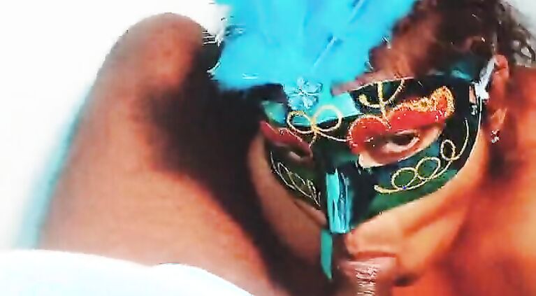 Tamil telugu milf & husband blow job sheving full clip