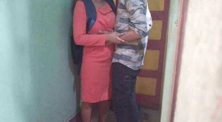 Sushmita fucking with her teacher at room corner