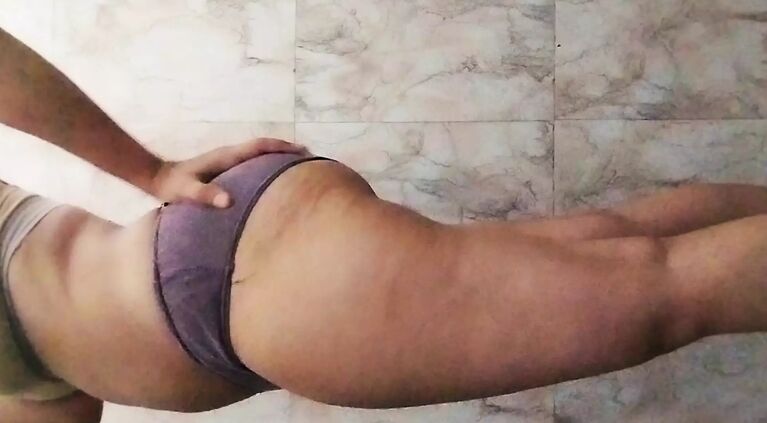I want huge dick for my virgin vagina