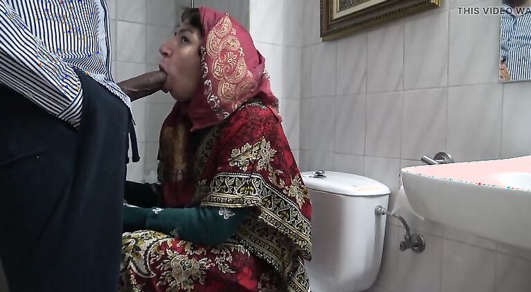 Perverted Turkish Girlfriend Mature Sucking Huge Nigga Dick In Germany