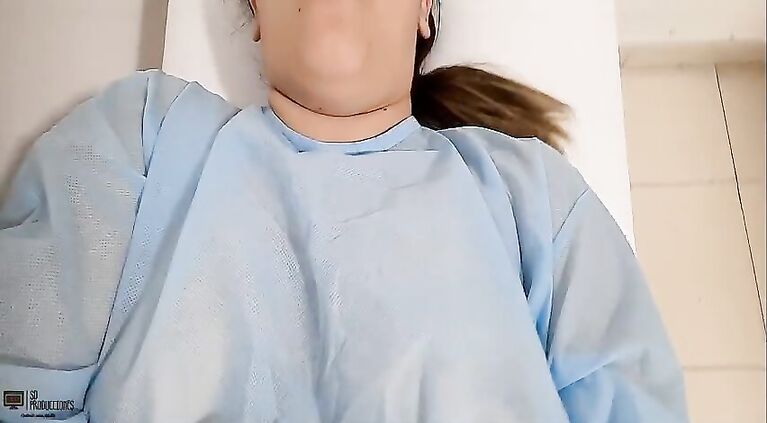 Get turned on when I get to an appointment with my POV gynecologist - Porn in Spanish