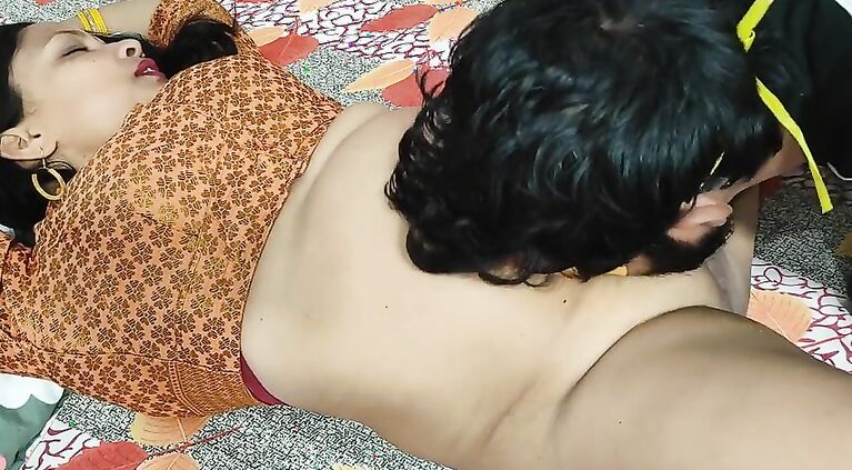 Indian Devar Bhabhi Remove Their Respective Private Part Hairs and Had Sex Together