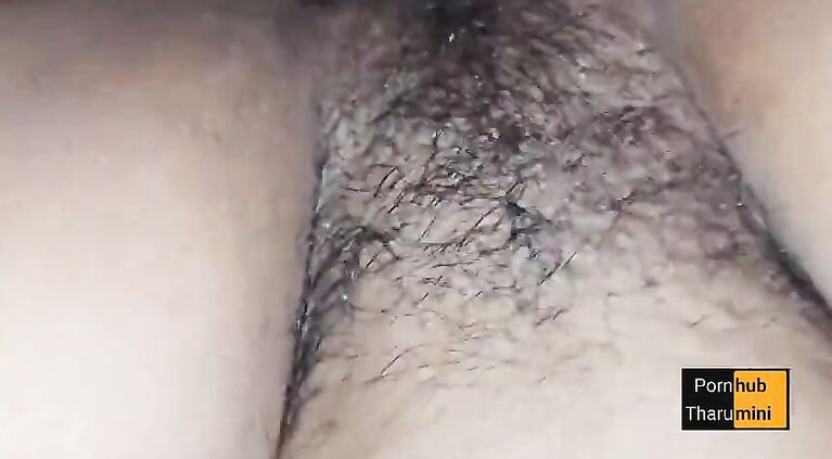Tamil Nymphos Gets Her Tight Creamy Cunt Fucked