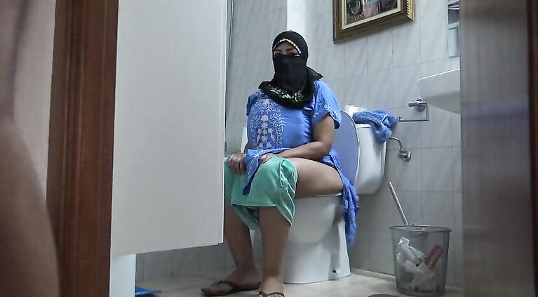 Muslim woman fucking and creampied by horny stepson
