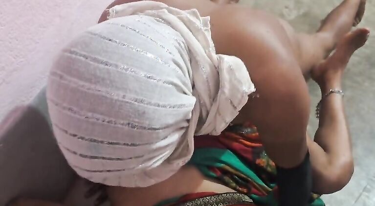 Desi cute slut Swathi Naidu rough hard fucking and cock sucking