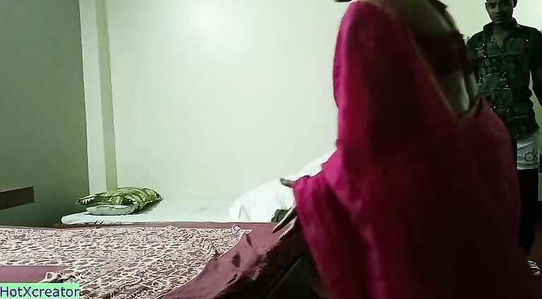 Sudden meet and Sex with 18yrs Boy! Hindi real Sex