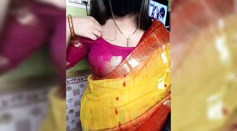 Bhabi ne full beautiful mud me nude dance kiya new shadi pen kar