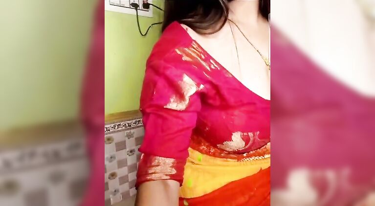 Bhabi ne full beautiful mud me nude dance kiya new shadi pen kar