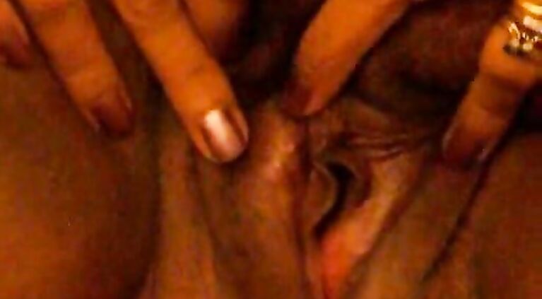 Aunty Showing Big Pussy - Movies.