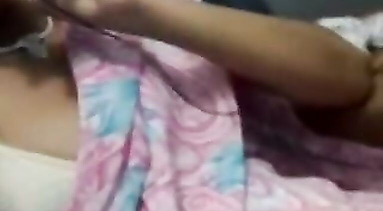Indian new married wife showing her sexy boobs in sexy saree.