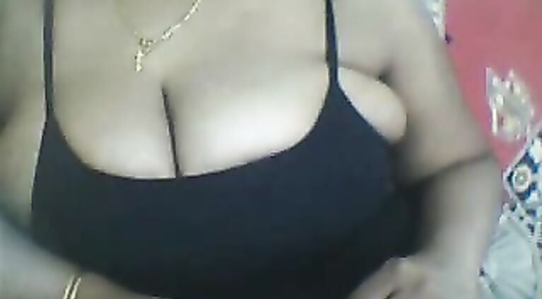 Big Boobs Wife On Cam - Movies.