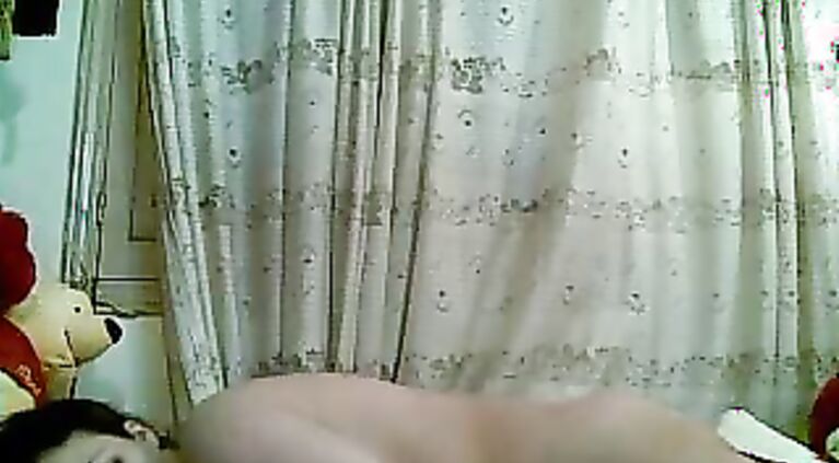 Girl Masturbating With Pillow - Movies.