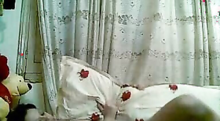 Girl Masturbating With Pillow - Movies.