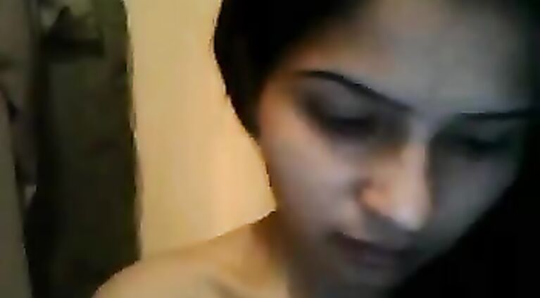 High profile Indian call girl Shilpa Rai with her client in hotel bedroom sucking his big dick