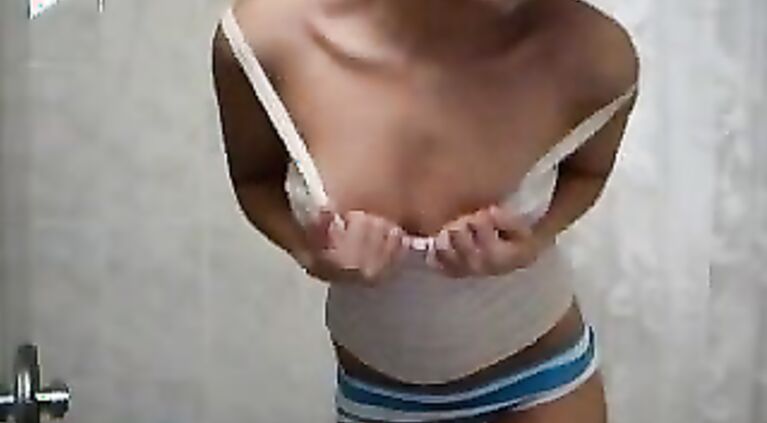 Karachi Hot Teen Mehreen - Movies.