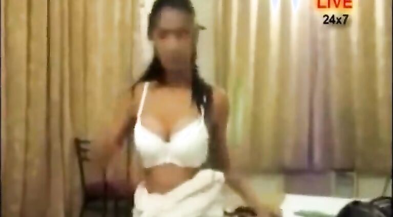 Poonam Pandey Private Vids - Movies. video2porn2